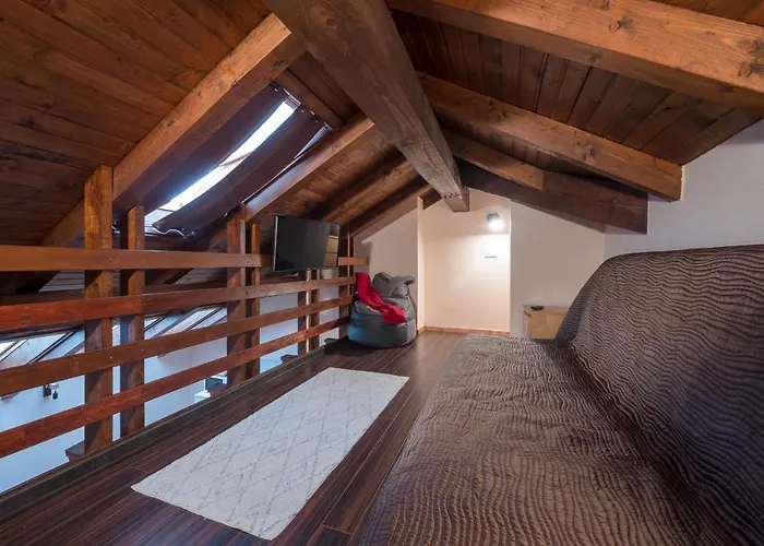 Sky Mansard דירה בובק